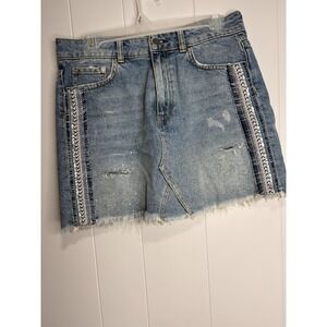 Free people denim Aztec skirt size 6 festival Boho Embroidered Boho/Y2K RETRO